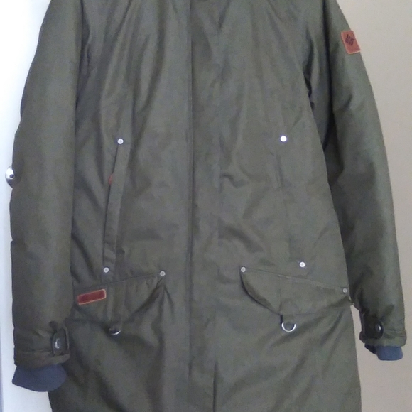 Columbia Alpine Escape Down Parka Waterproof  EUC Med brown/green colour! - Picture 13 of 13